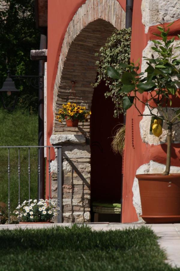 B&B Poggio Caiar Caprino Veronese Eksteriør bilde