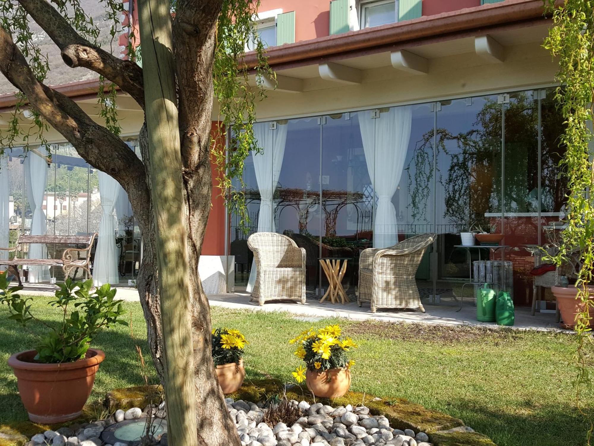 B&B Poggio Caiar Caprino Veronese Eksteriør bilde