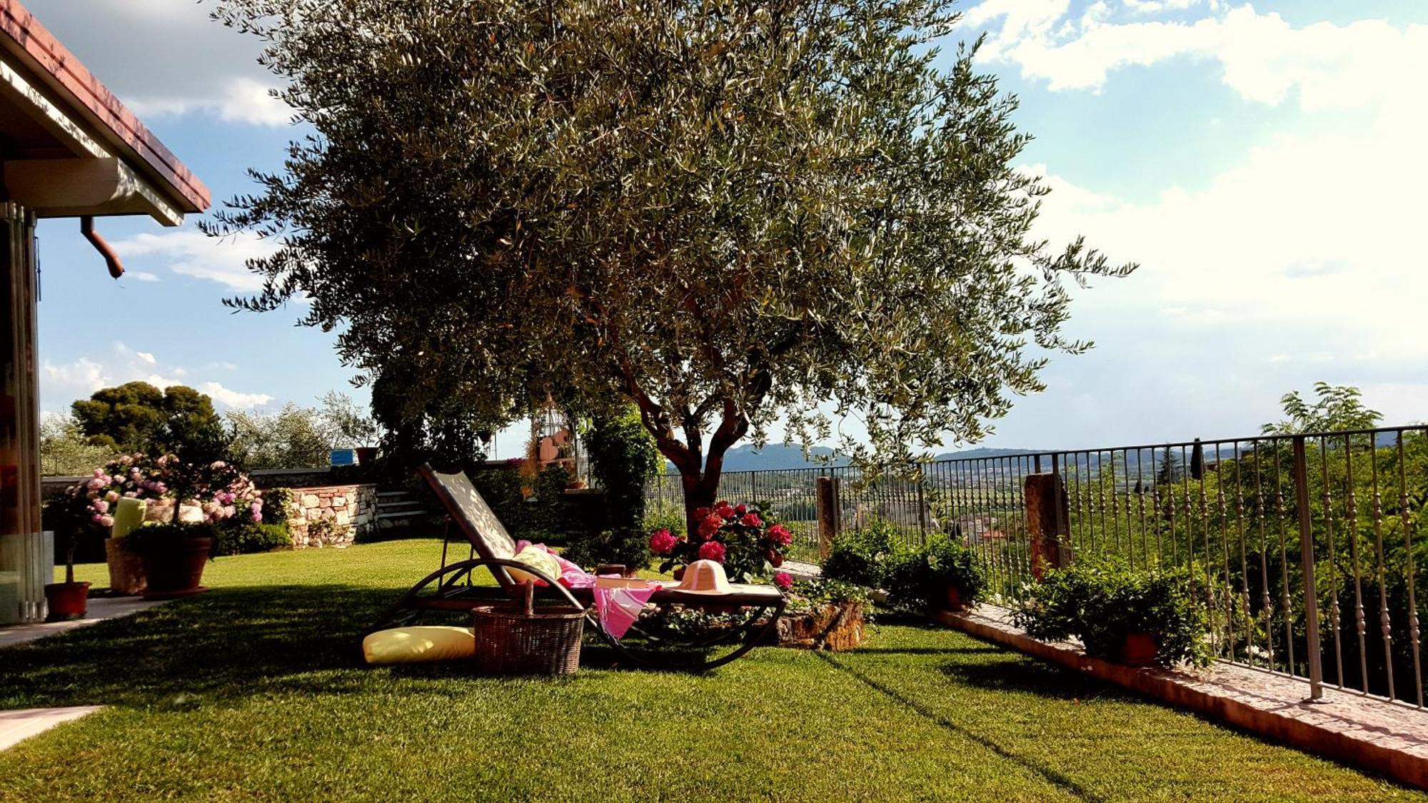 B&B Poggio Caiar Caprino Veronese Eksteriør bilde